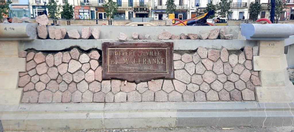 Ici7 Kiosque Franke La Place Aristide Briand Renait A Sete Image E127ef
