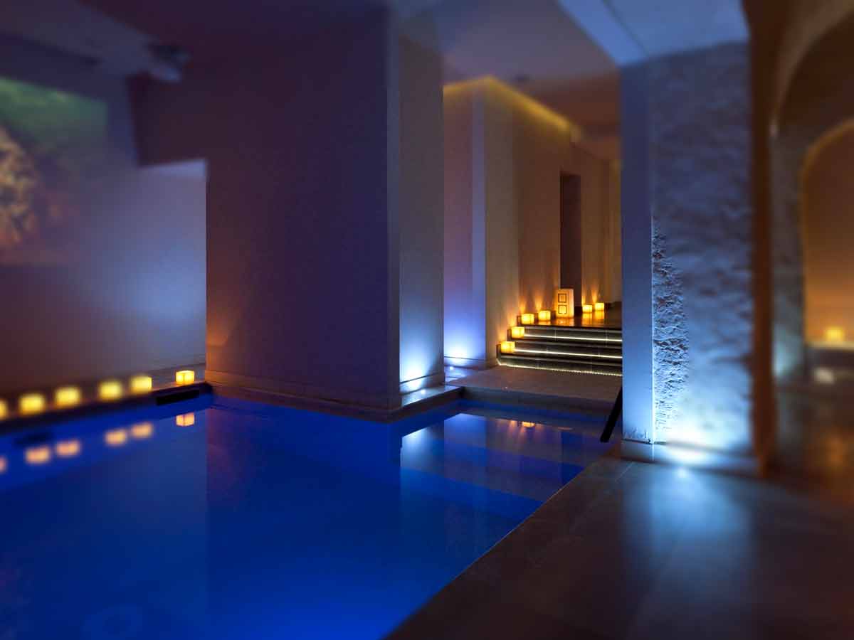 Sauna-Jacuzzi-Hammam-Sete.jpg Sauna Jacuzzi Hammam Sète