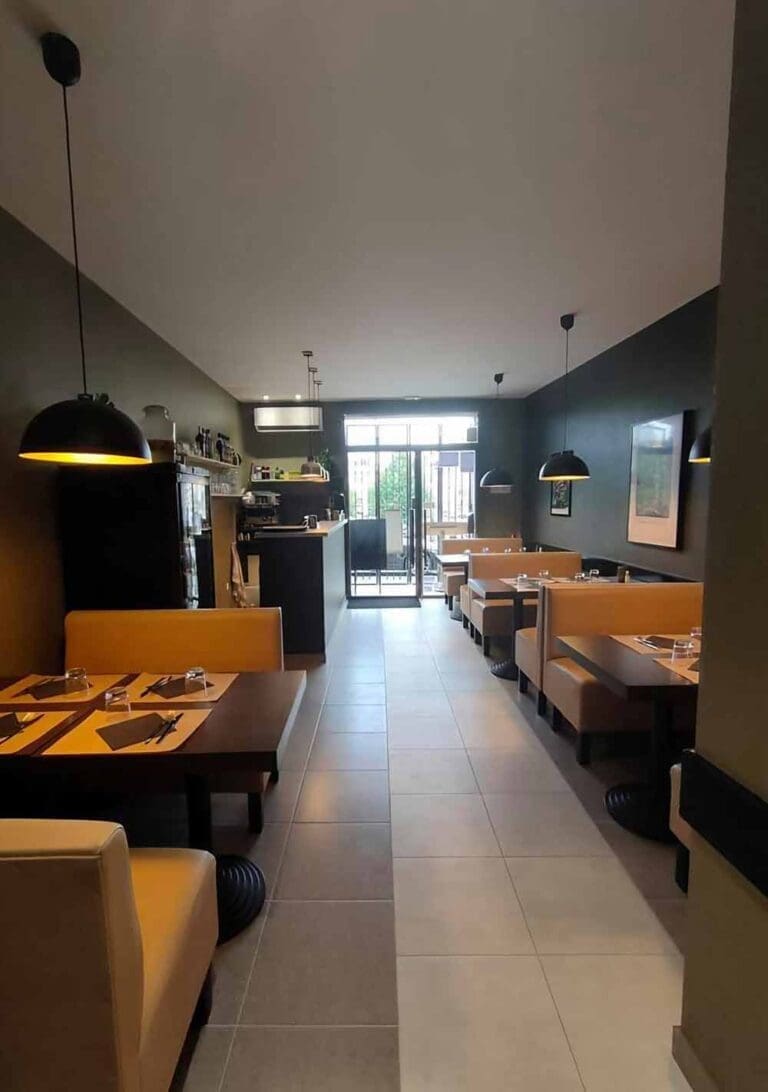 Atmosfera Restaurant - Restaurant Pizzeria