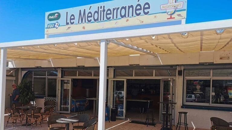 Le Méditerranée Frontignan Plage - Bar restaurant