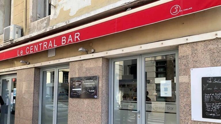 Central Bar Sète - Café Brasserie