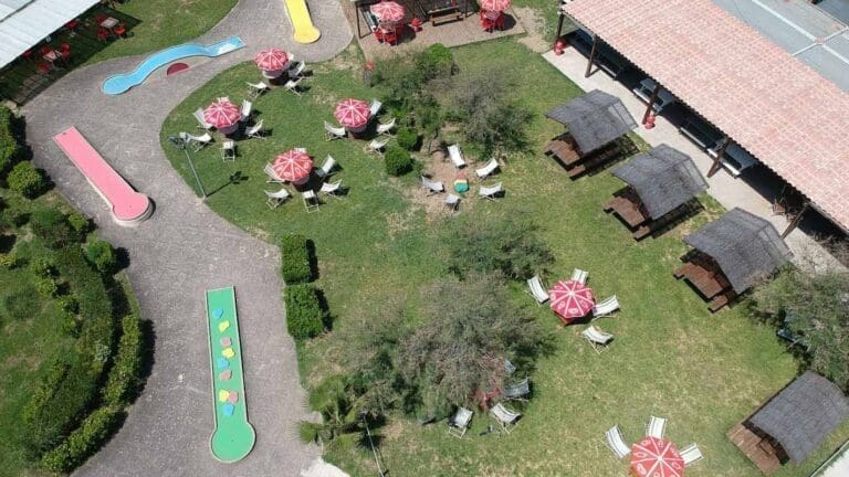 Kid's Paradise à Frontignan - Aire de jeux