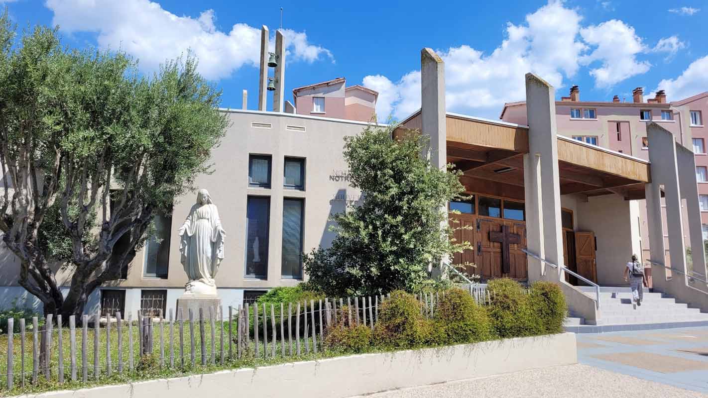 Notre-Dame-Souveraine-du-Monde.jpg Notre Dame Souveraine du Monde - Paroisse à Sète