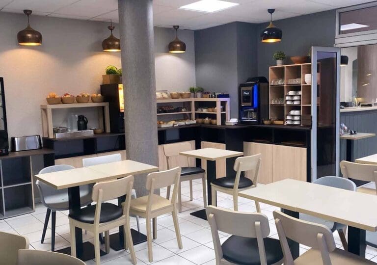 B&B Hôtel Sète Centre-Gare