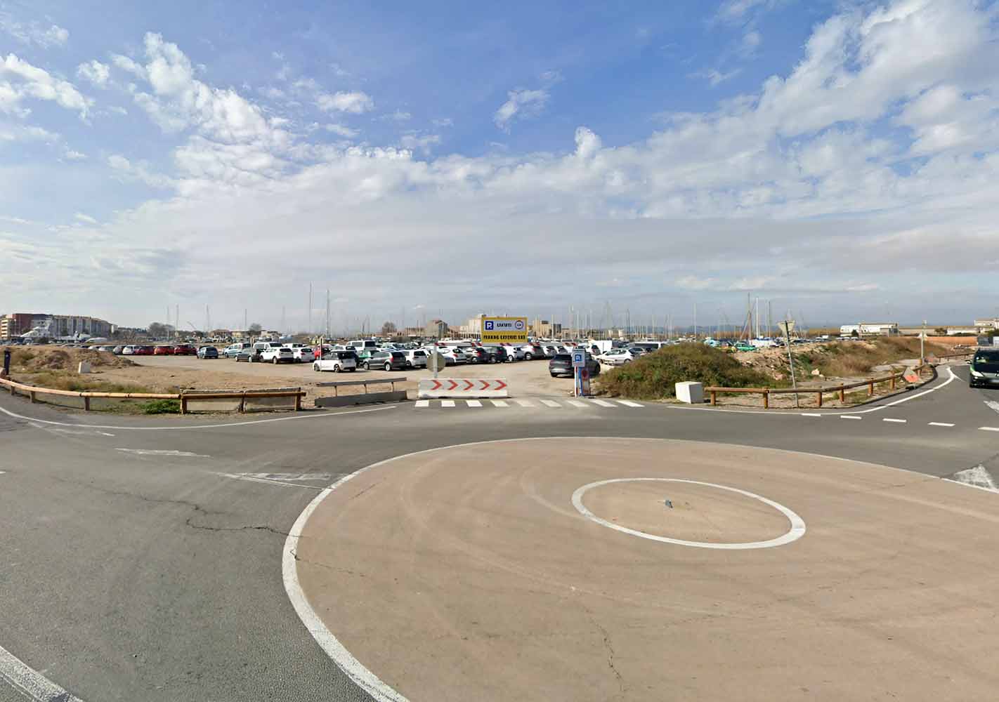 Parking Mas Coulet 2 - Parking Cayenne Sud