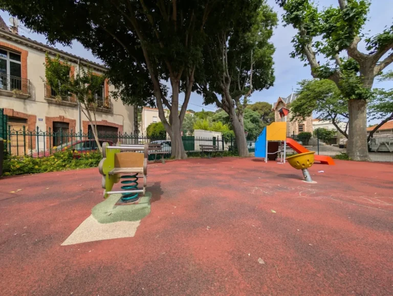 Aire de Jeux pour Enfants - Parc Simone Veil